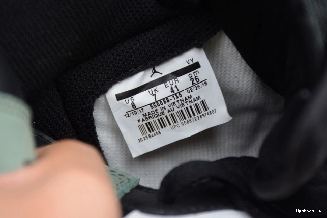 HIGH GREEN” 555088-135 OG RETRO JORDAN “CLAY 1 AIR 1213